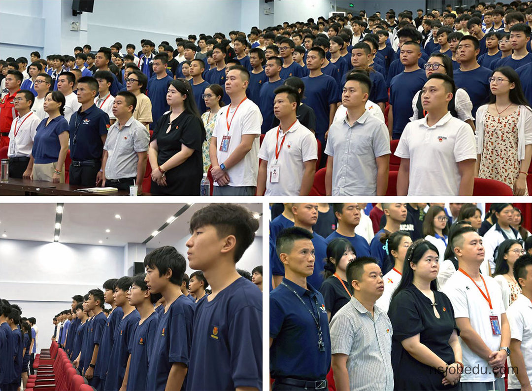 旌旗展映赤子心 铁骨铮铮强国魂—— 贵州永华技工学校全体师生共观九三阅兵盛典