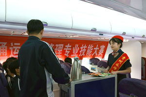 职高、中专、技校三年级要去实习吗？