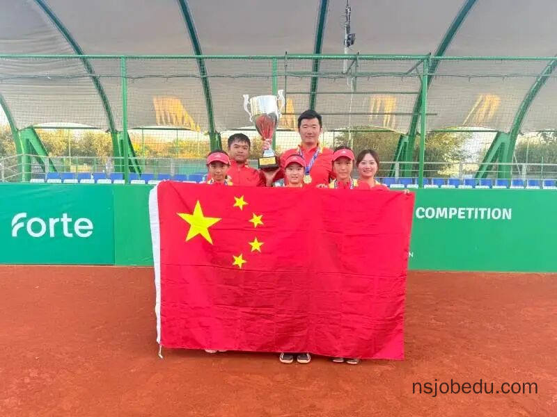 喜报 | 我校学子高亿灵代表中国斩获ATF U12团体赛洲际赛女团冠军!