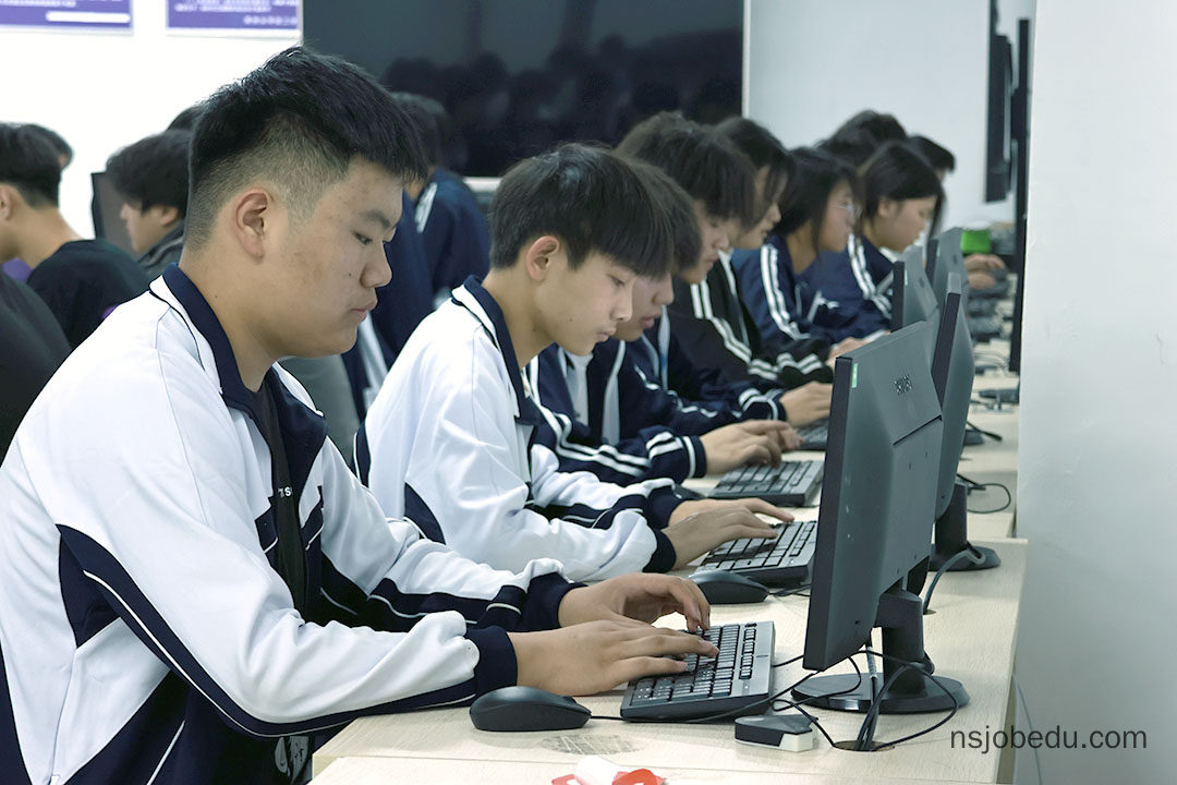 男生读职高选择什么专业比较好?